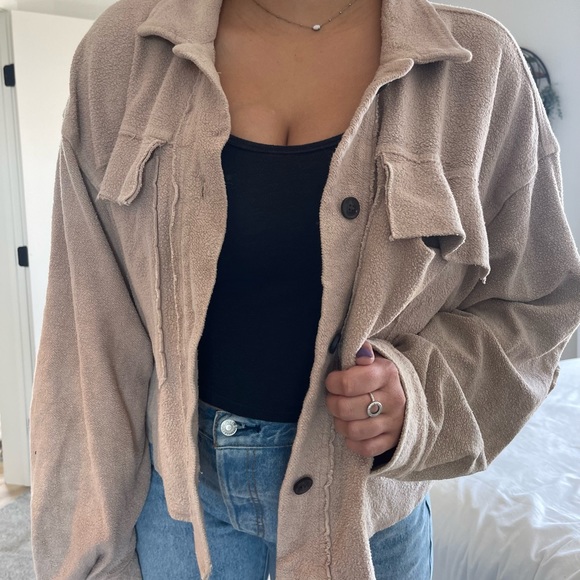 Reverse Fleece Drop-Sleeve Jacket - Picture 4 of 7